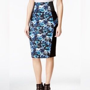 Marilyn Monroe Floral Blue and Black Women's Pencil Skirt size Medium